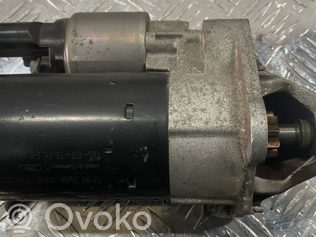 Volkswagen PASSAT B5.5 Starter motor 