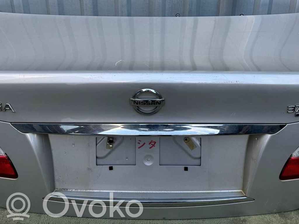 Infiniti M Y51 Puerta del maletero/compartimento de carga 