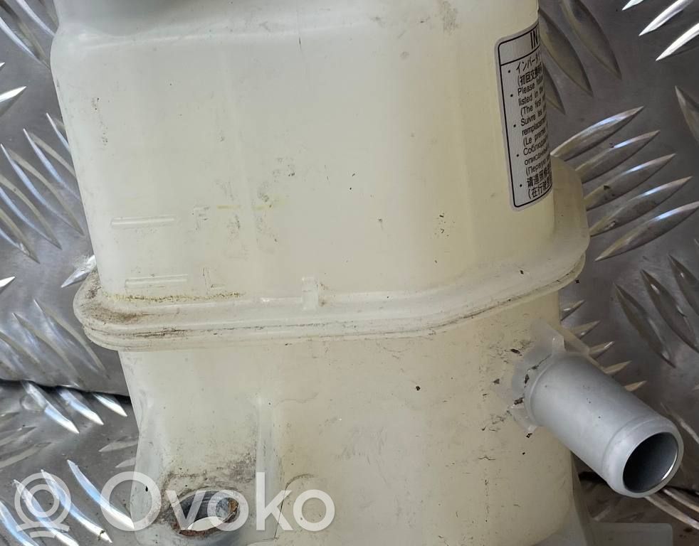 Toyota Prius (XW20) Dzesēšanas šķidruma izplešanās tvertne 