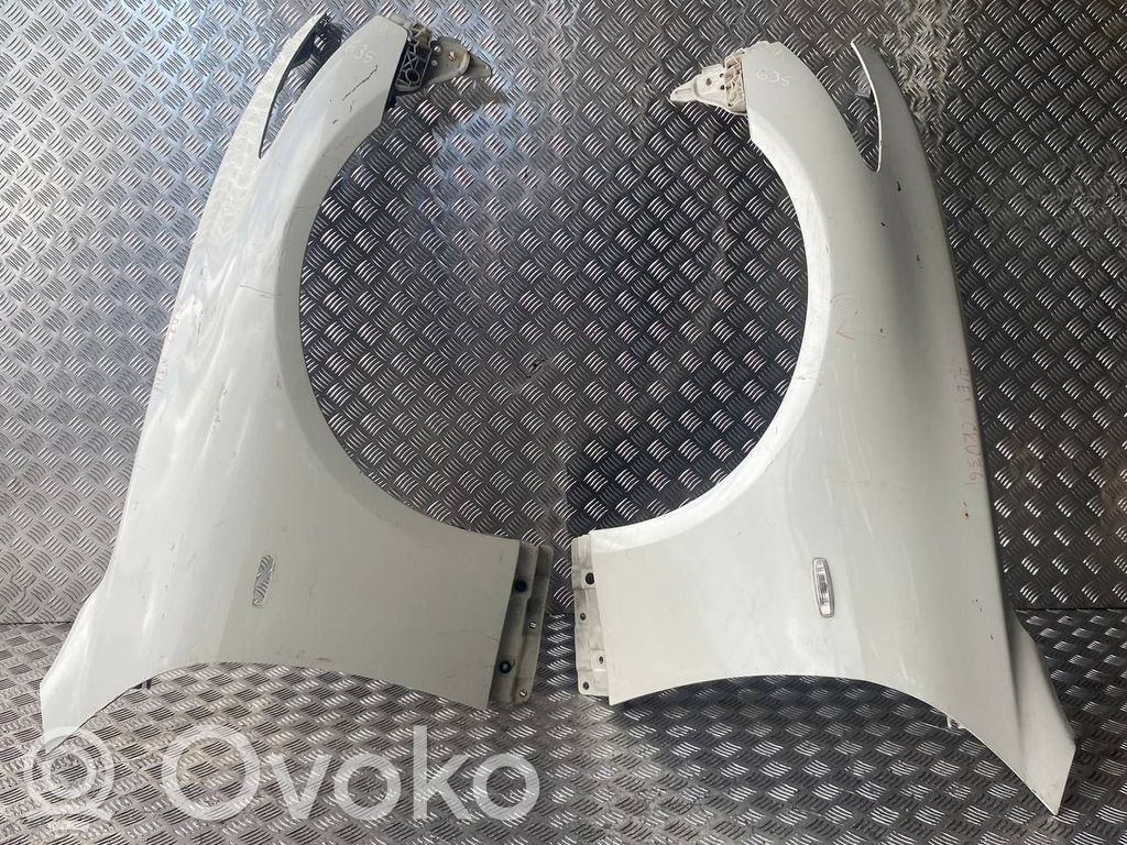 Spārns   INFINITIG37,G37COUPE,MRKU4810467