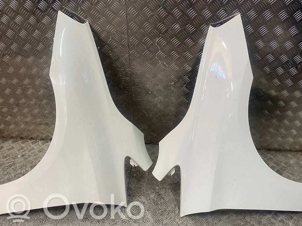 BMW 2 F45 Sparnas 