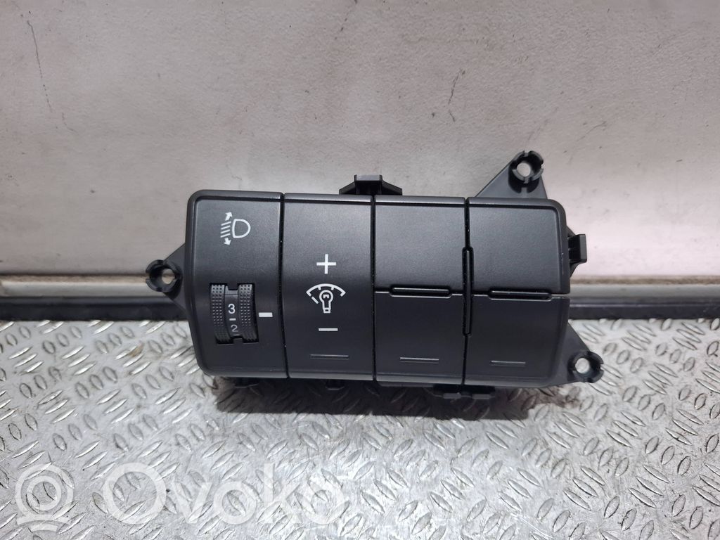Hyundai i30 Interruptor de control multifunción 