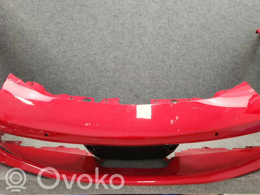 Ferrari 458 Priekinis bamperis 
