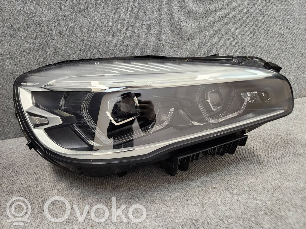 BMW 2 F45 Lampa przednia 