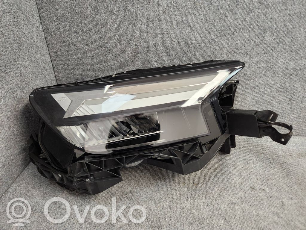 Audi Q4 e-tron Headlight/headlamp 