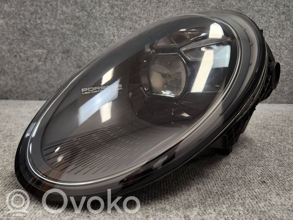 Porsche 911 992 Lampa przednia 