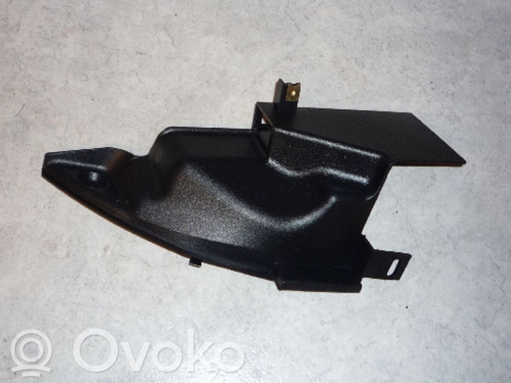 BMW 7 E38 Panelės apdaila 