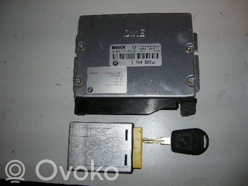 BMW 7 E38 Engine control unit/module ECU 