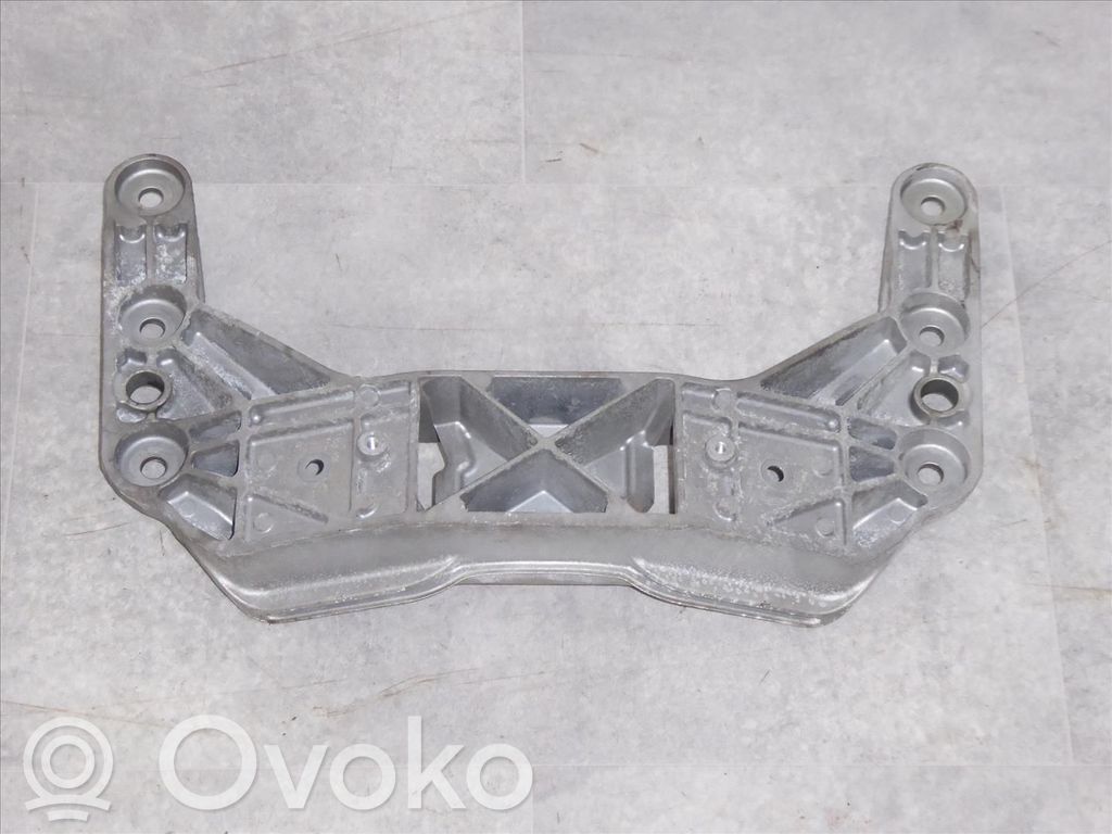 BMW 5 E60 E61 Gearbox mounting bracket 