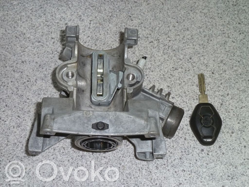 BMW 5 E39 Vairo užraktas 