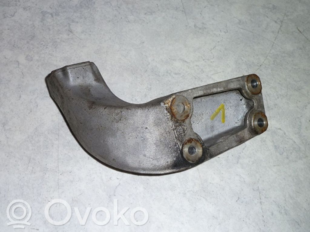 BMW 3 E30 Engine mount bracket 