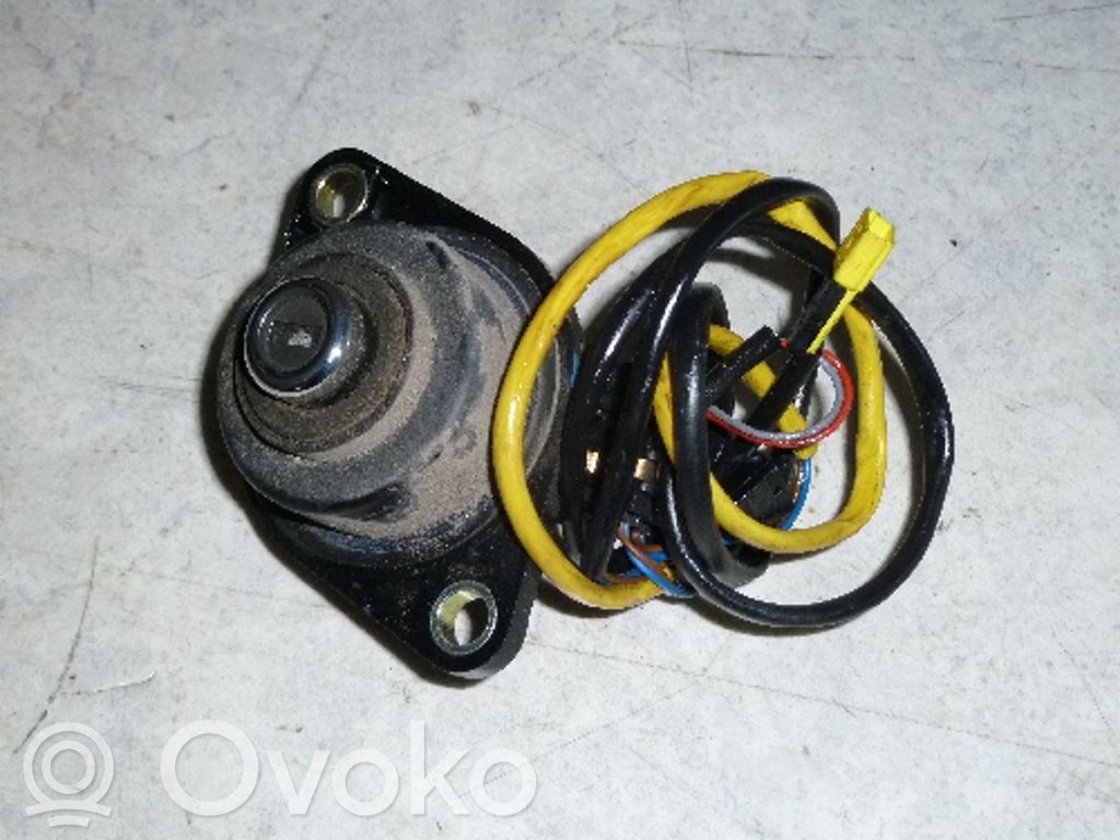BMW 7 E38 Tailgate/trunk/boot lock/catch/latch 