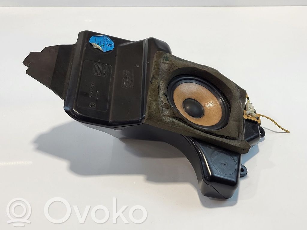 BMW 5 E39 Altavoz de la puerta trasera 