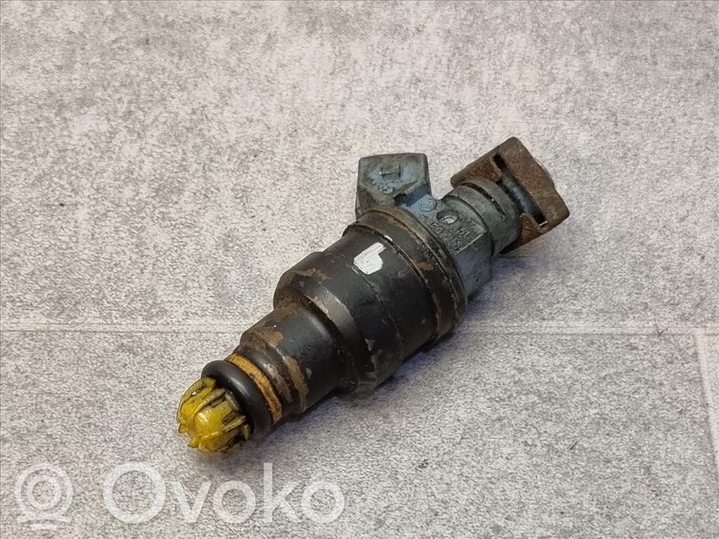 BMW 8 E31 Inyector de combustible 