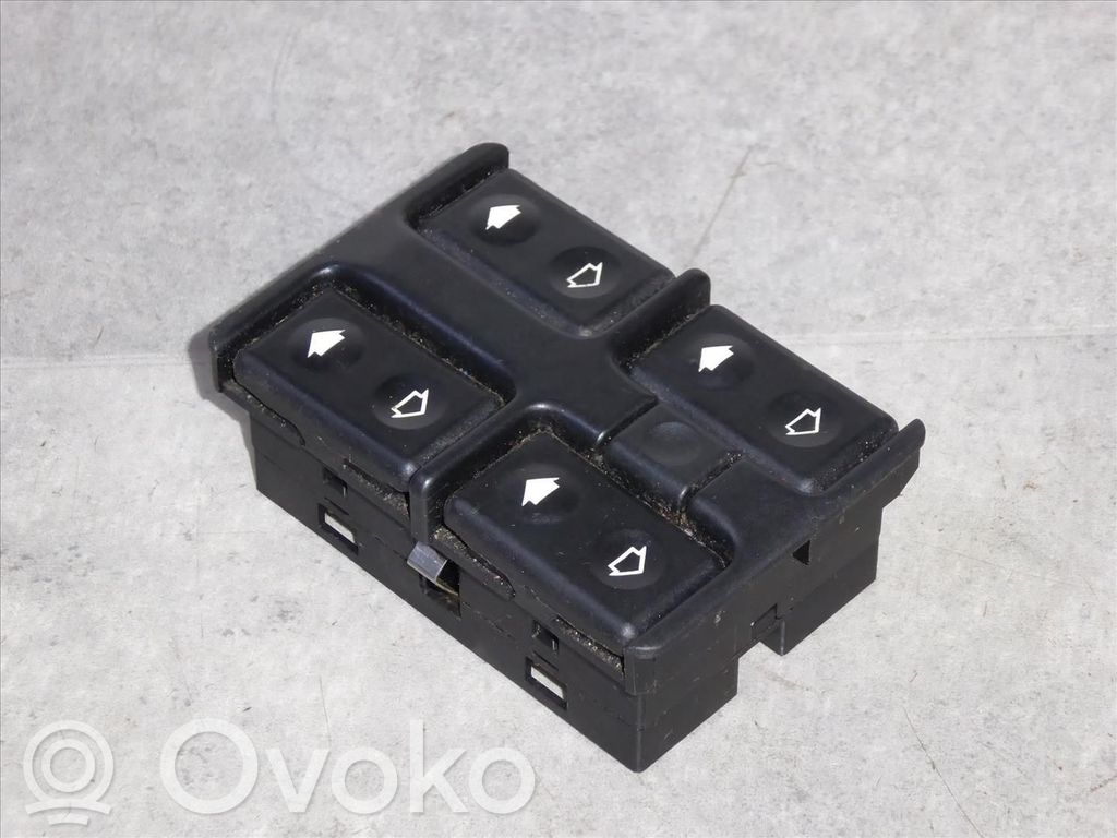 BMW 5 E34 Electric window control switch 