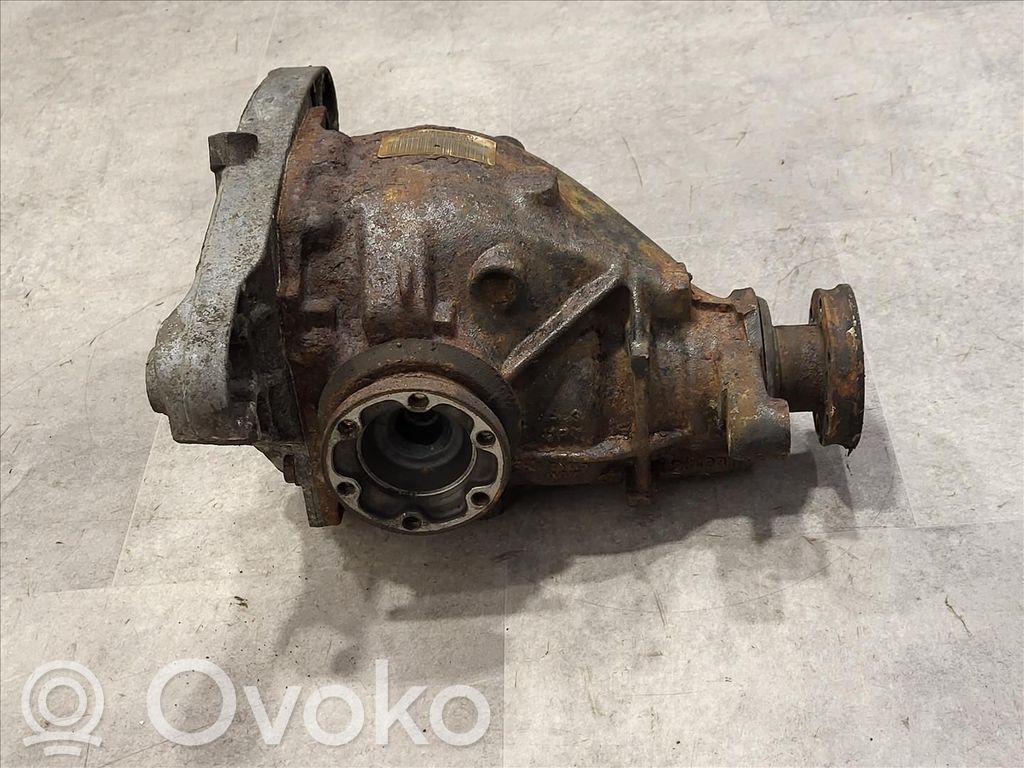 BMW 5 E39 Galinis reduktorius 