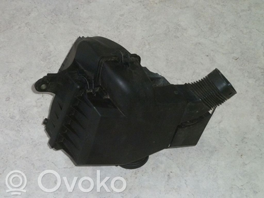 BMW 3 E46 Įsiurbimo rezonatorius 