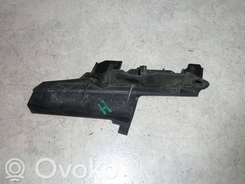 Halterung Scheinwerfer   63126902508,63126902508