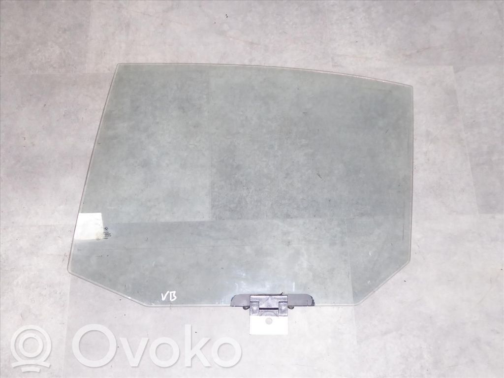 Vidrio lateral trasero   51357067133,51357067133