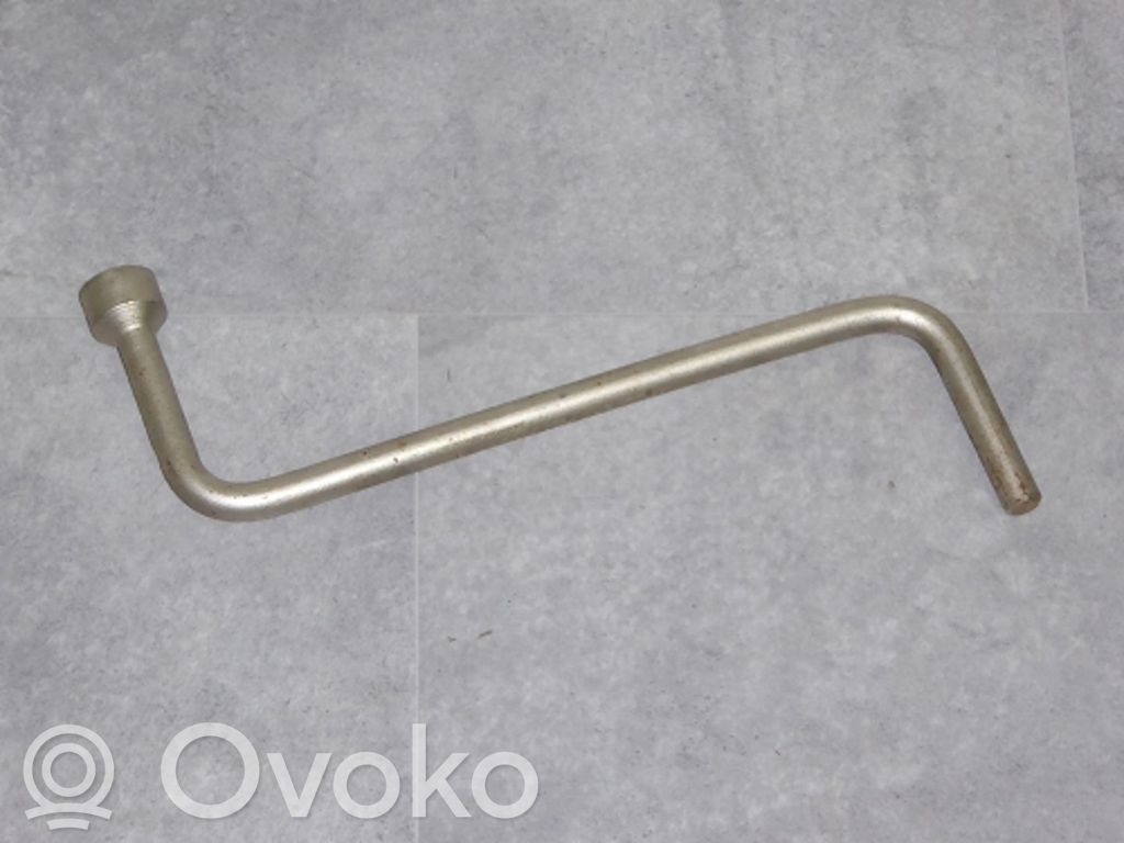 Llave de tuercas de rueda   71121095831,71121095831