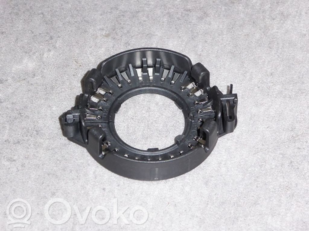 BMW 5 GT F07 Headlight/headlamp mounting bracket 