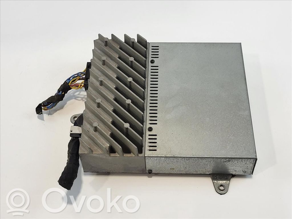 BMW 5 E39 Garso stiprintuvas 
