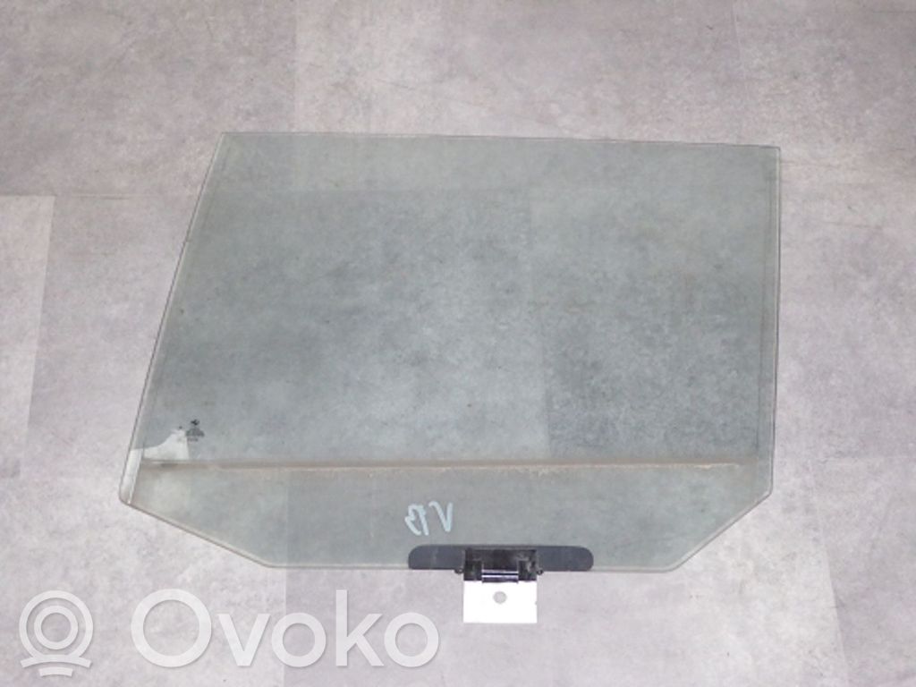 Vidrio lateral trasero   51357132397,51357132397