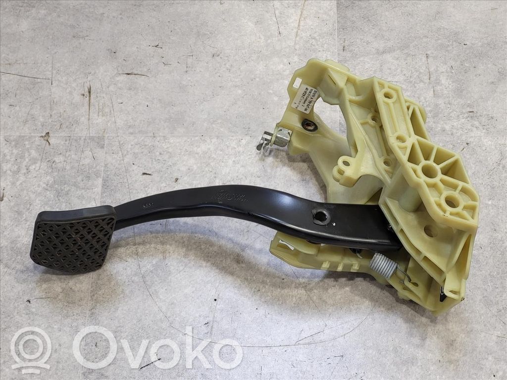 BMW 5 E60 E61 Pedal assembly 