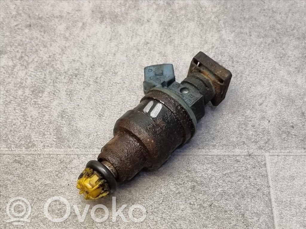 BMW 8 E31 Inyector de combustible 
