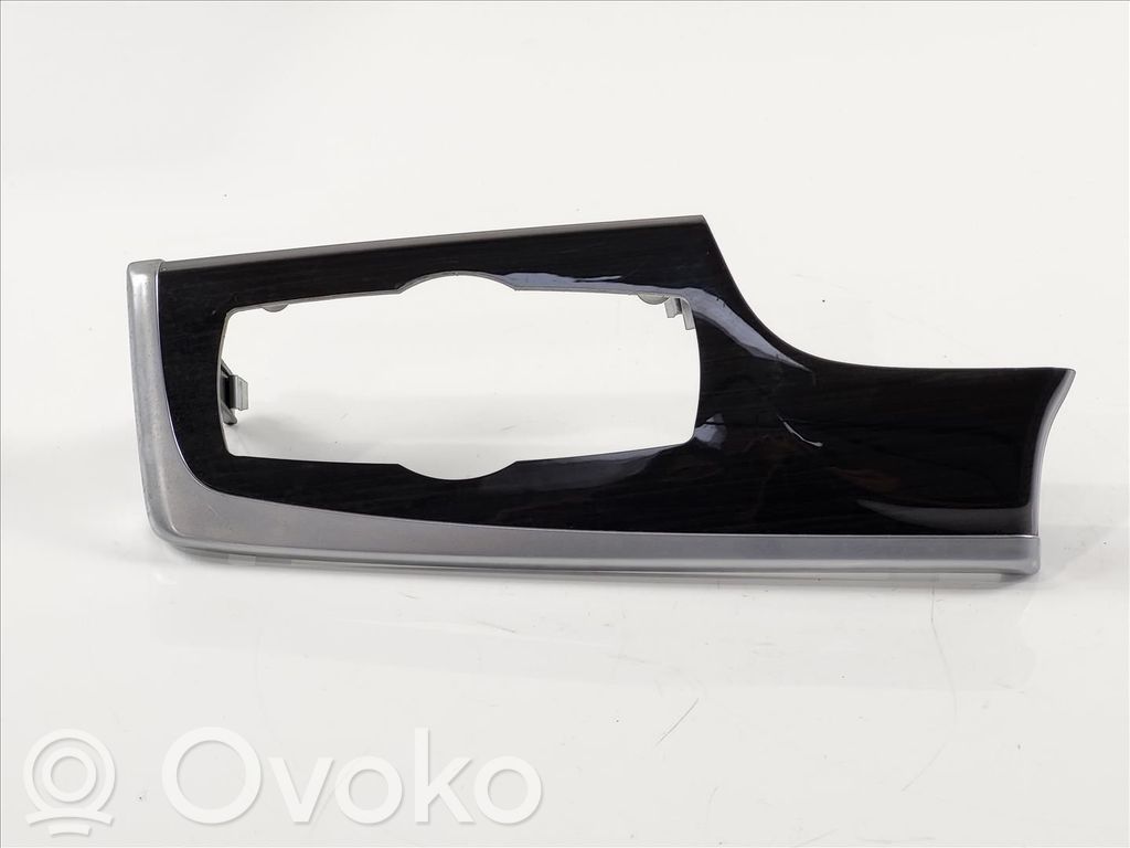 BMW 5 F10 F11 Ramka deski rozdzielczej 