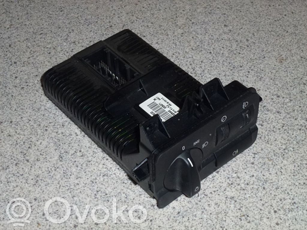 Interruptor de luz   61319133011,61319133011