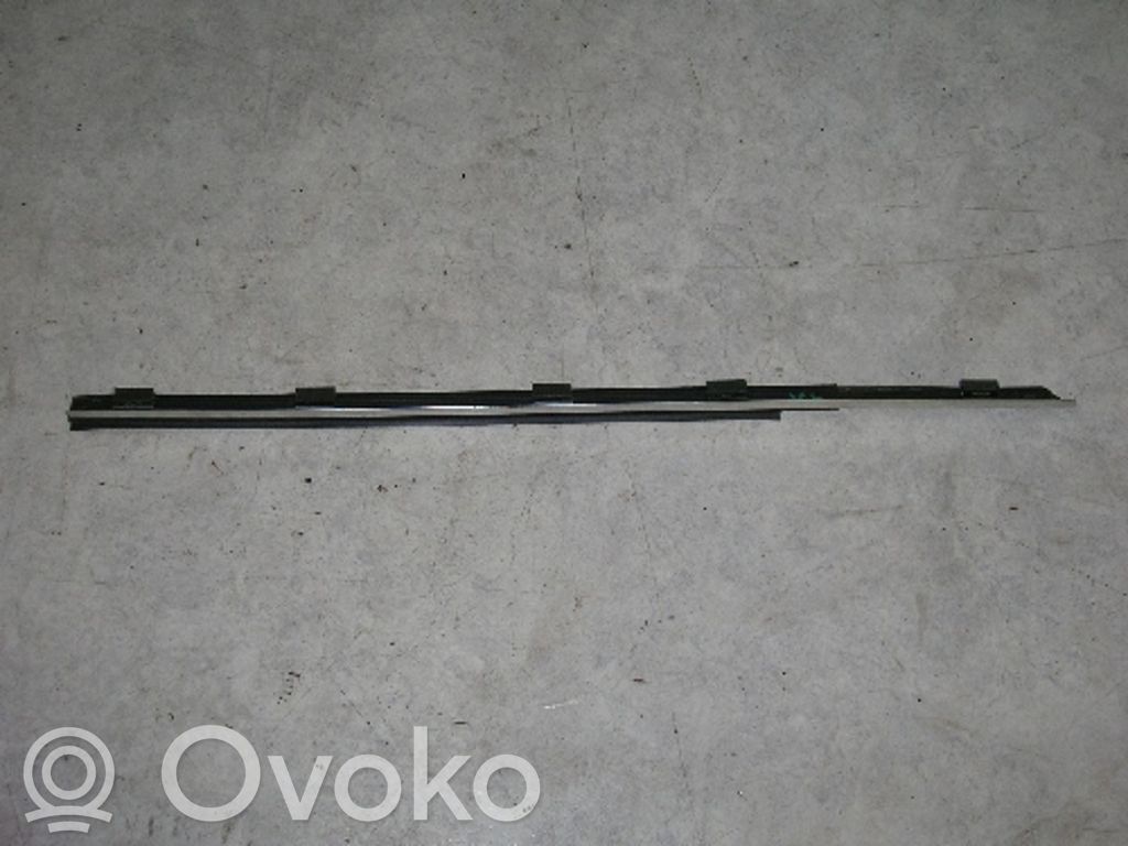 Trunk/boot side trim panel   51221906847,51221906847