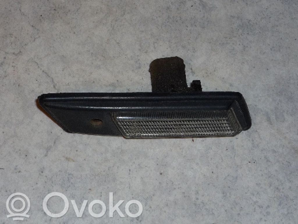 BMW 3 E36 Front indicator light 