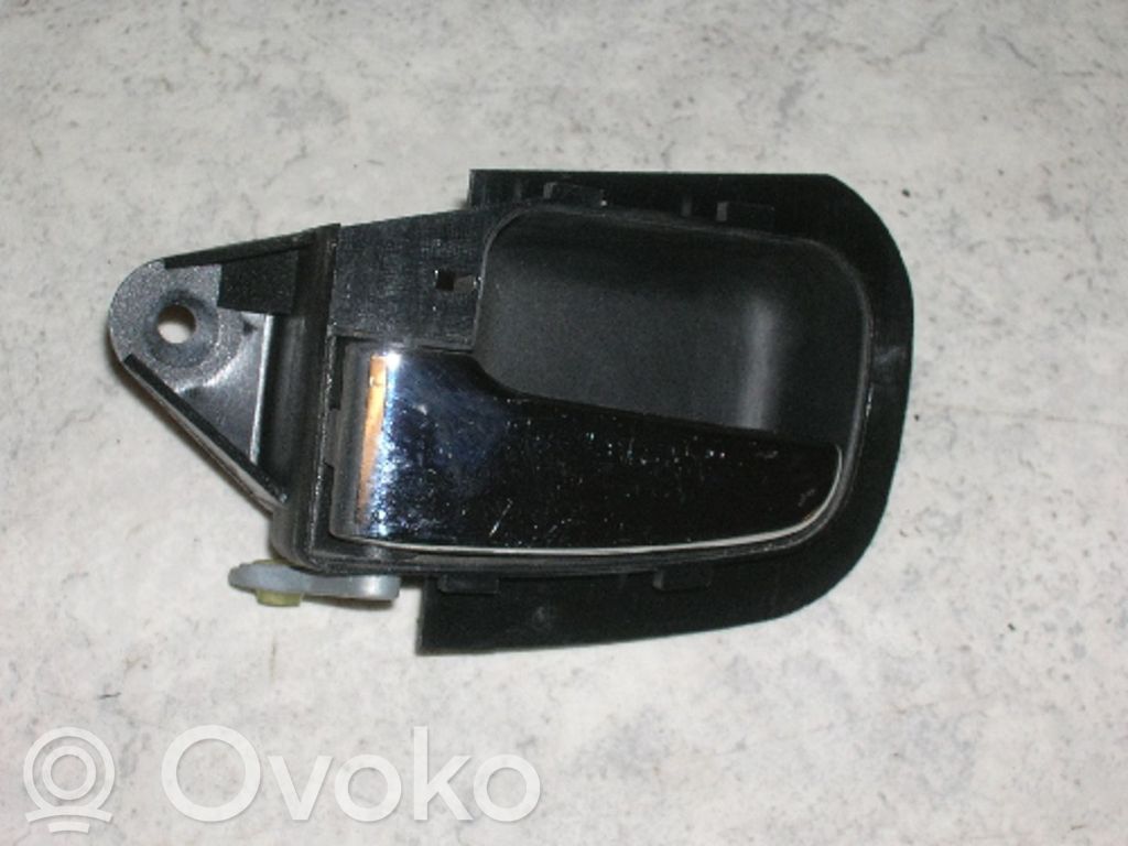 Manecilla interna puerta trasera   51222261149,51222261149
