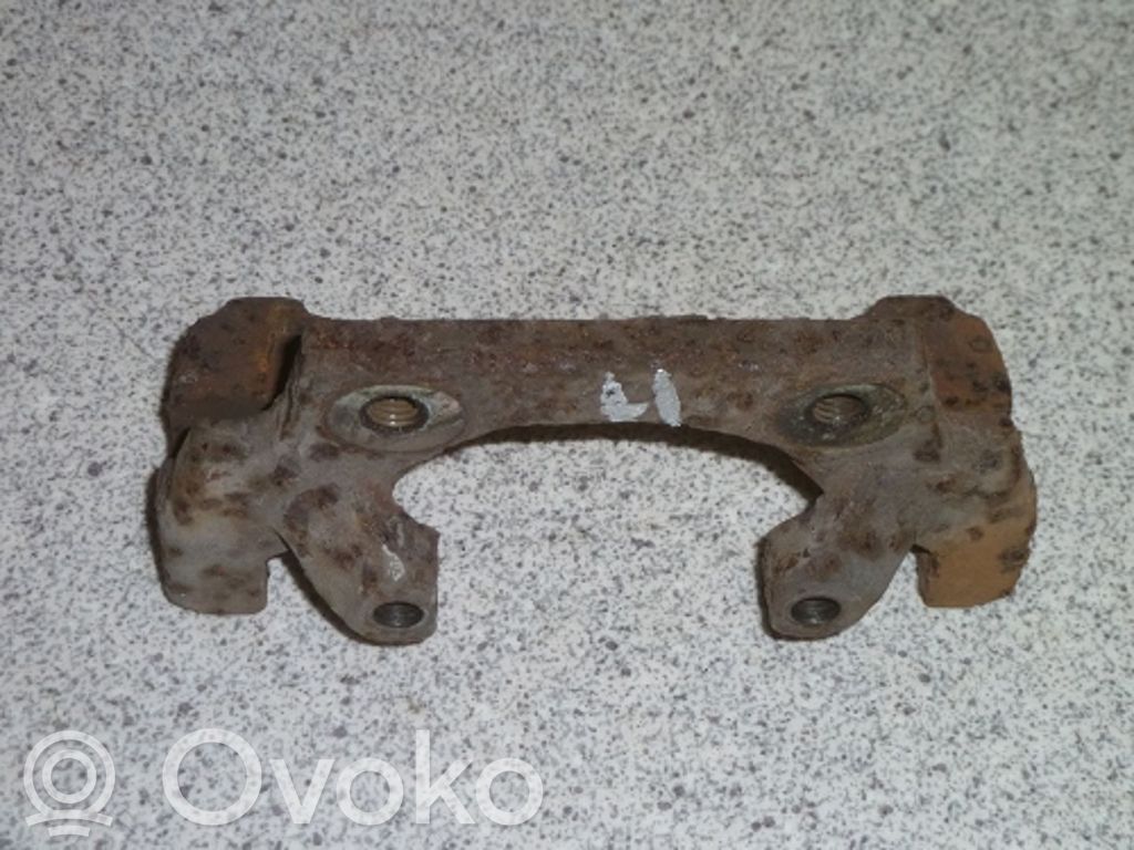 BMW 8 E31 Jarrusatulan tyynyn pidike takana 