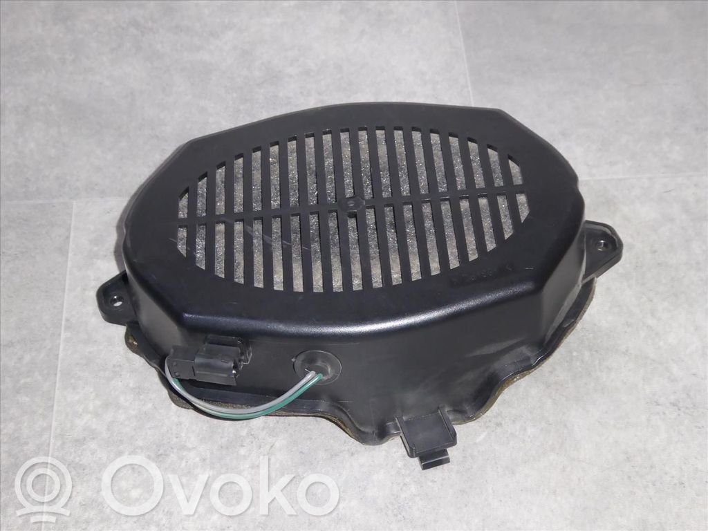 BMW 3 E46 Enceinte subwoofer 