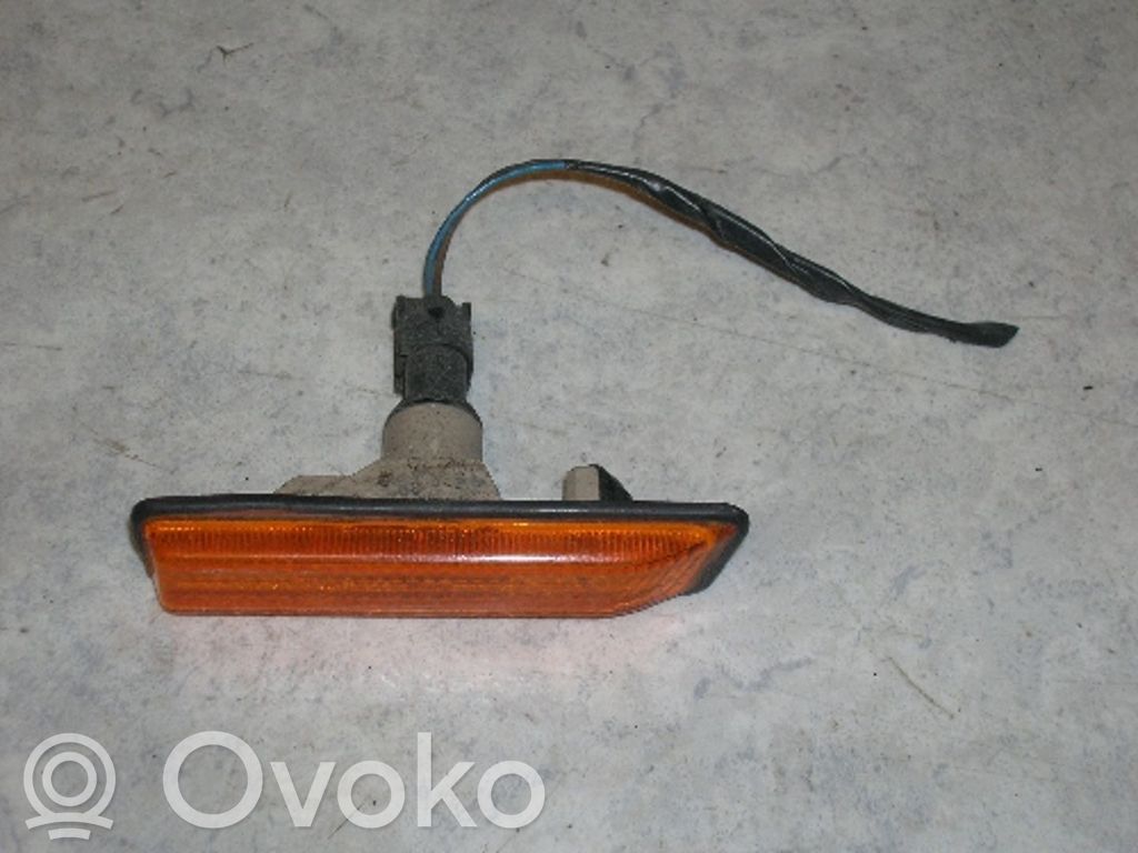 BMW 3 E36 Front indicator light 