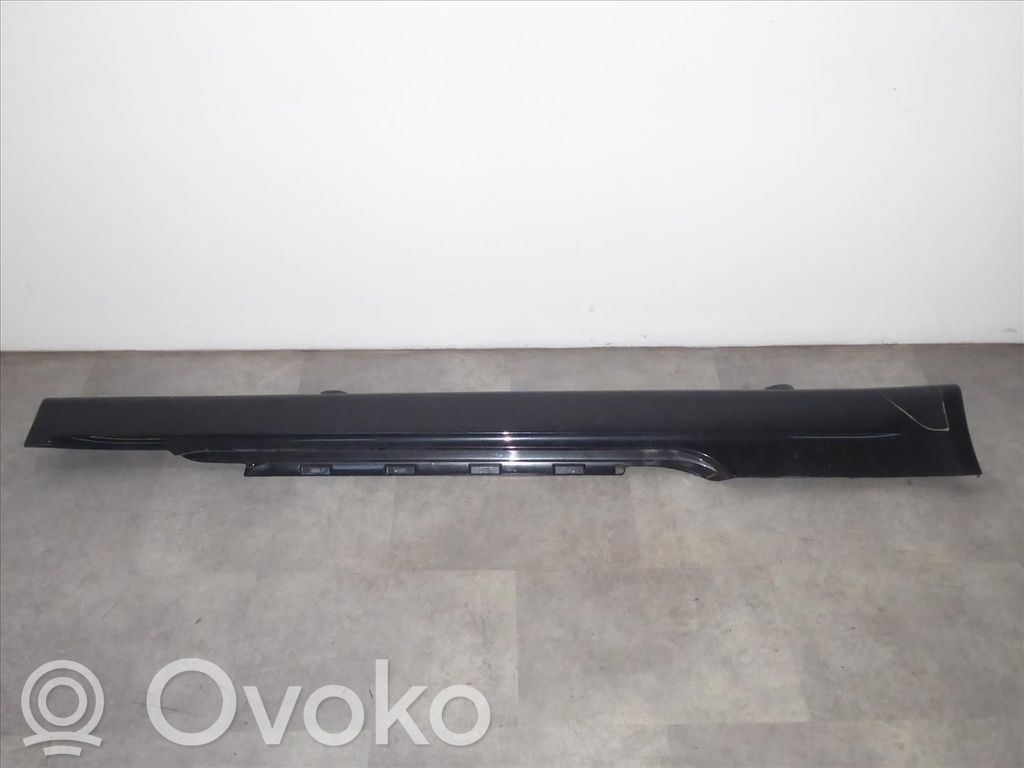 BMW 6 E63 E64 Priekinio kėbulo slenksčio apdaila 