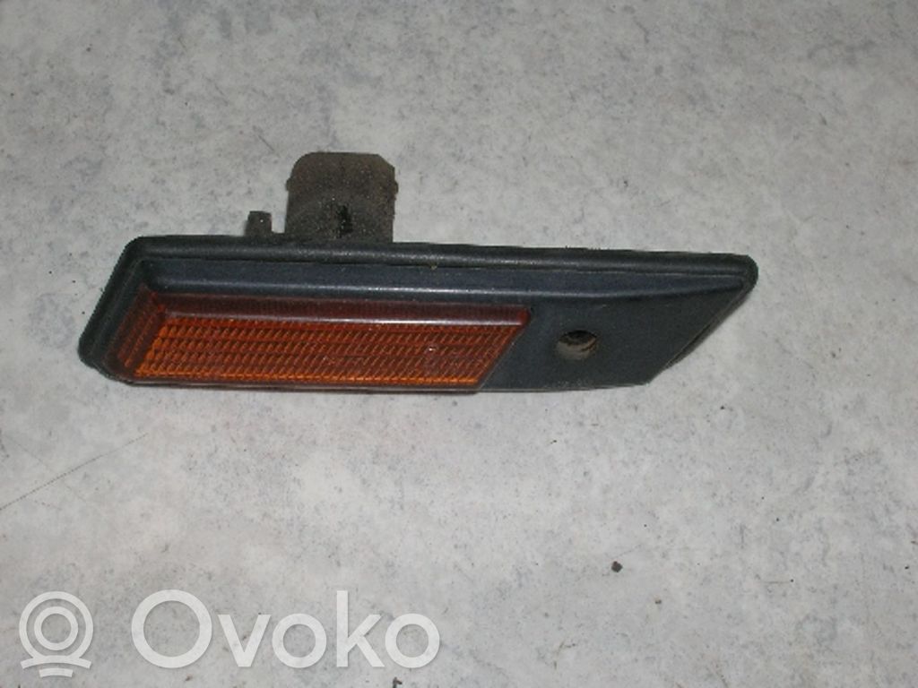 BMW 3 E36 Front indicator light 