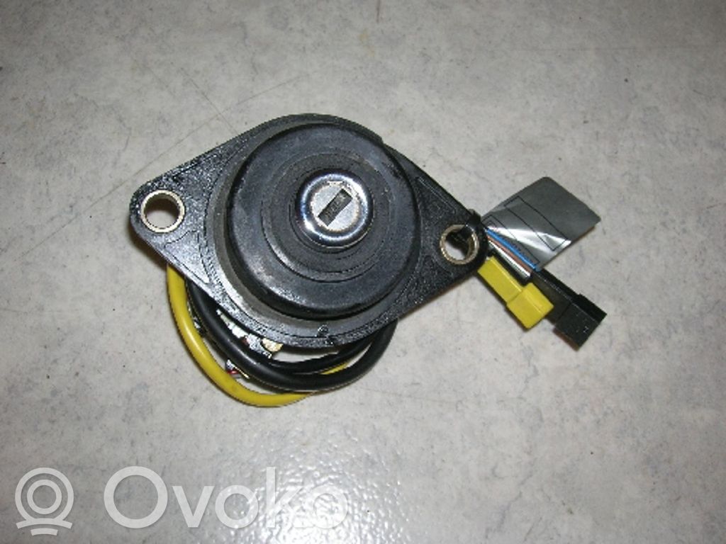 BMW 7 E38 Tailgate/trunk/boot lock/catch/latch 