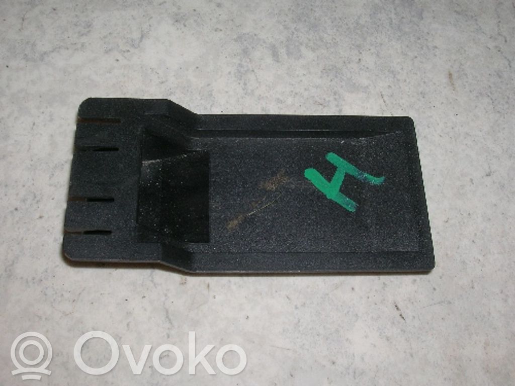 BMW 5 E39 Tie down hook / loop 