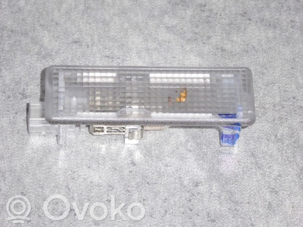 BMW 5 E60 E61 Luz interna puerta delantera 
