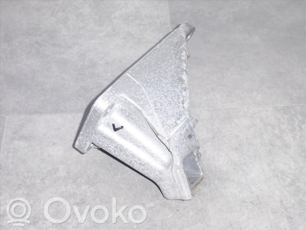 BMW 5 F10 F11 Engine mounting bracket 