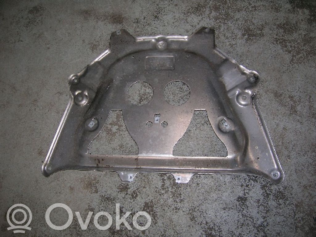 BMW 5 E60 E61 Kita dugno detalė 
