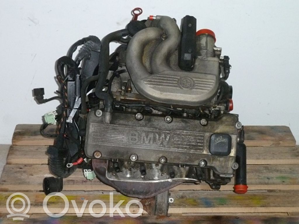 BMW 3 E36 Dzinēja komplekts 