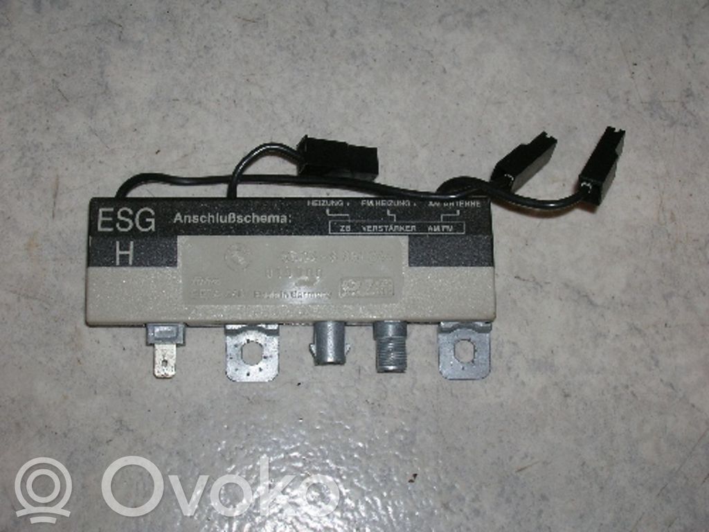 BMW 5 E34 Antenos stiprintuvas 