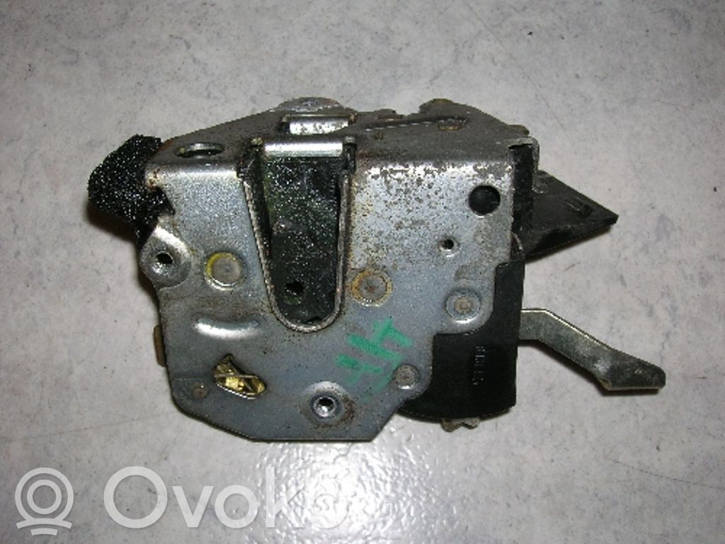 BMW 5 E34 Etuoven lukko 