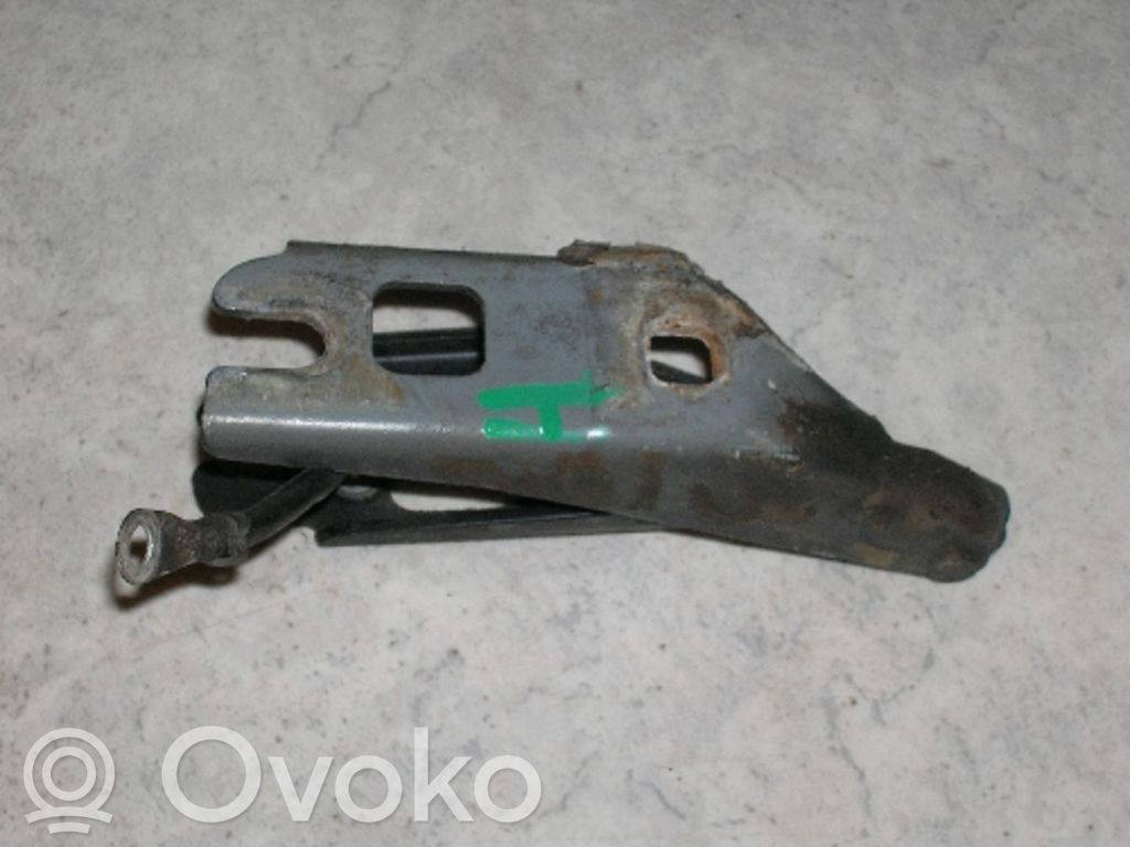 BMW 3 E36 Dzinēja pārsega eņģe (-es) 