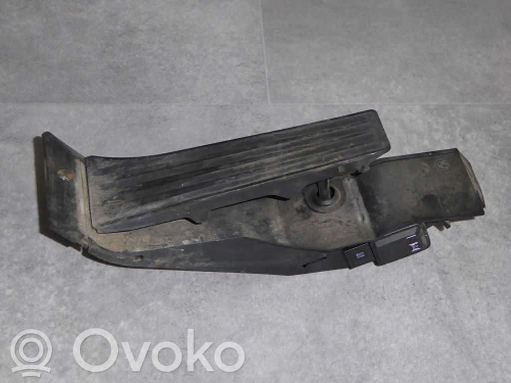 BMW 1 E81 E87 Gaspedal 