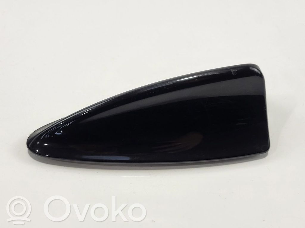 BMW 5 E60 E61 Radion antenni 